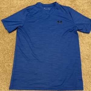 UNDER ARMOUR HeatGear Loose Blue Short Sleeve V-Neck T-Shirt Size M